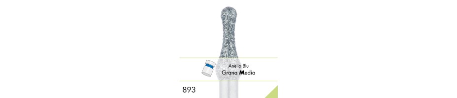 893